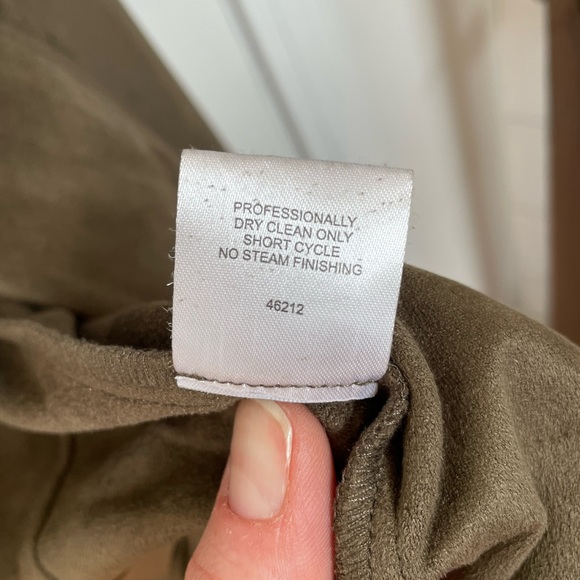 Romeo & Juliet Couture Light Jacket Size Medium - Picture 5 of 6